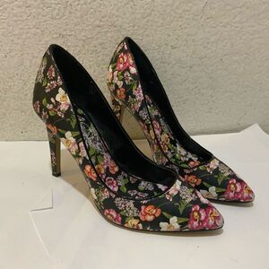 Jessica Simpson Veronica Floral Heels size 10M/40